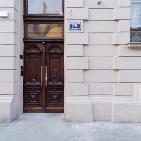 M3 Main Square Studio Krakow Exterior photo